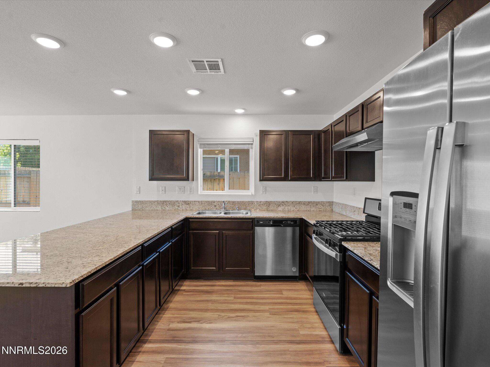9324 Mcdermitt Road Reno, NV 89506 - Photo 7 of 22 14-9324 McDermitt Rd-225-45-214