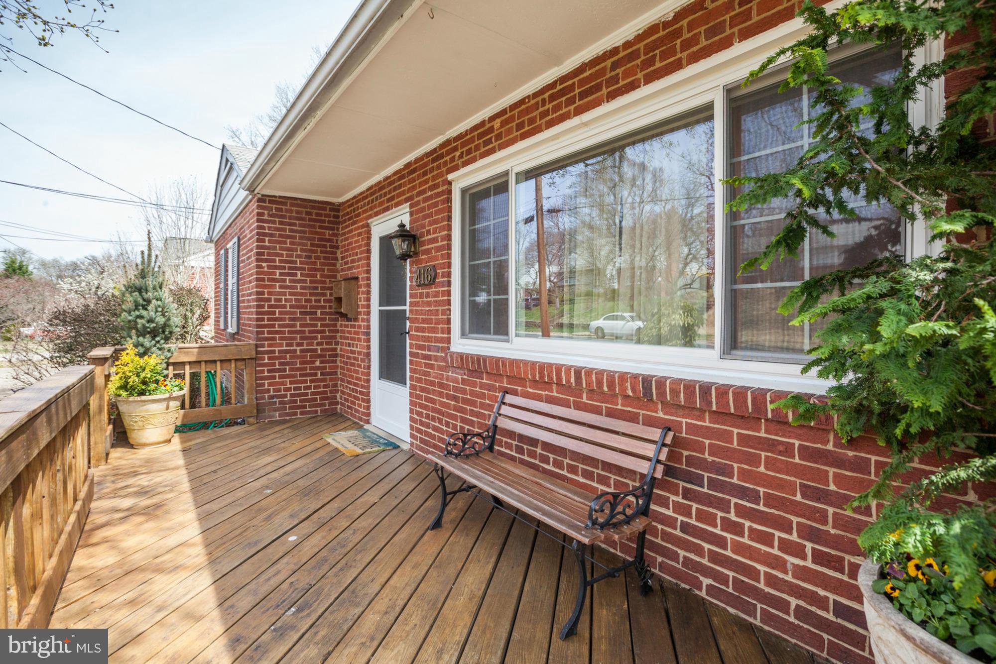 416 Kerwin Road Silver Spring, MD 20901 - Photo 3 of 18 Exterior (Front)