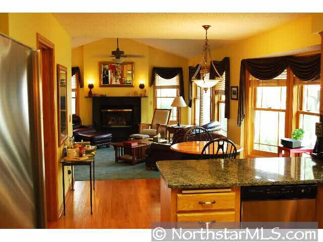 696 Oxford Road Eagan, MN 55123 - Photo 5 of 9 Gallery Image 5