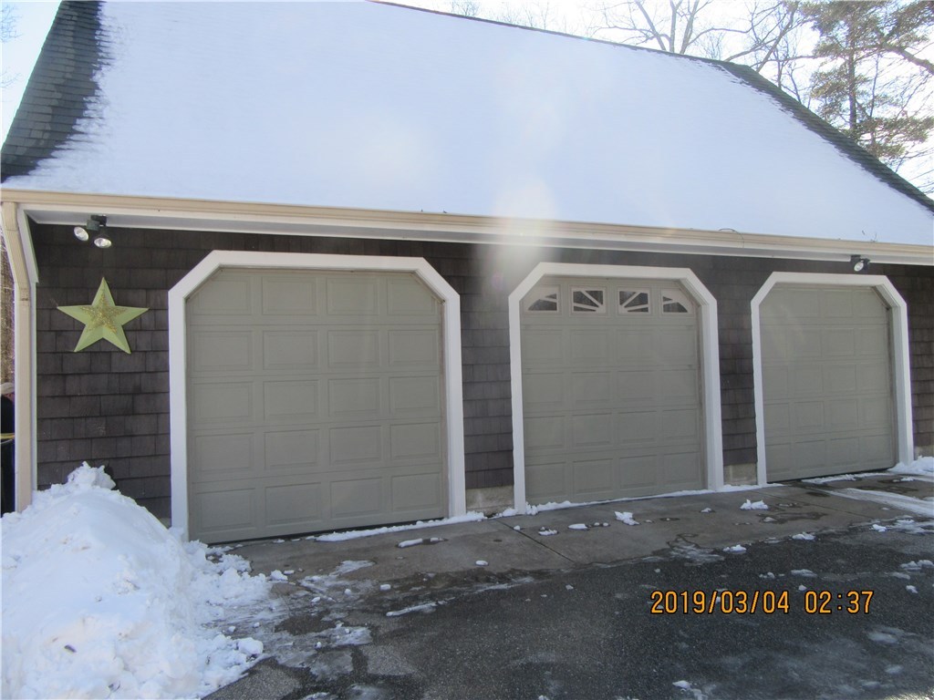 1565 Spring Lake Road Burrillville, RI 02830 - Photo 3 of 28