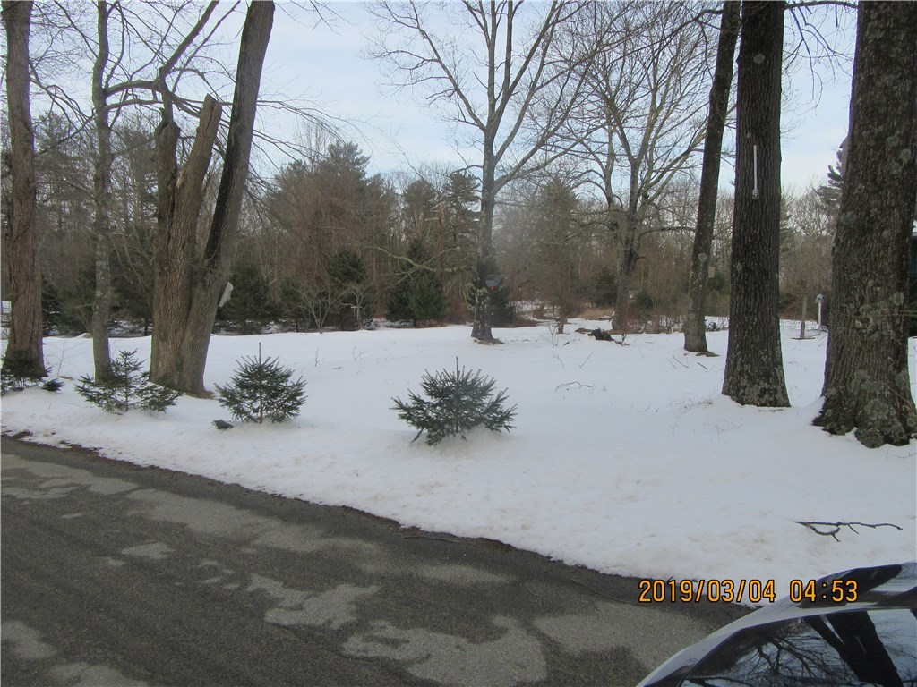 1565 Spring Lake Road Burrillville, RI 02830 - Photo 9 of 28