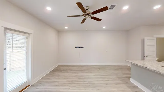 $1,650 | 4798 Tenpence Circle, Pace, FL 32571