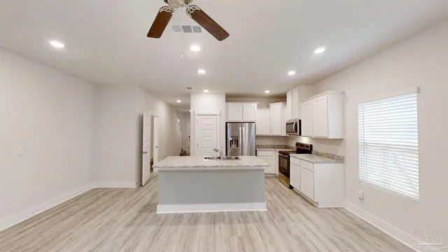 $1,650 | 4798 Tenpence Circle, Pace, FL 32571