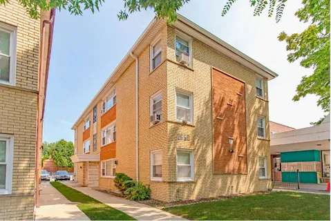 a view of a large building