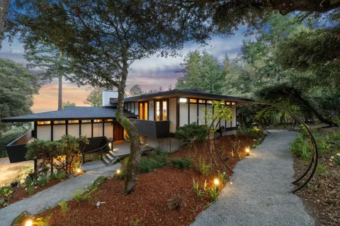 $3,995,000 | 80 Skywood Way, Woodside, CA 94062