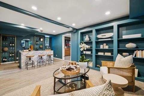 $3,995,000 | 80 Skywood Way, Woodside, CA 94062