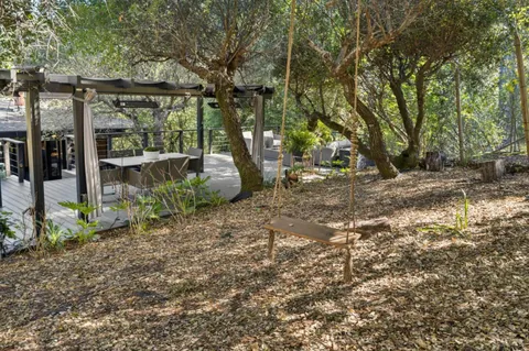 $3,995,000 | 80 Skywood Way, Woodside, CA 94062