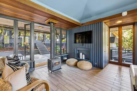 $3,995,000 | 80 Skywood Way, Woodside, CA 94062