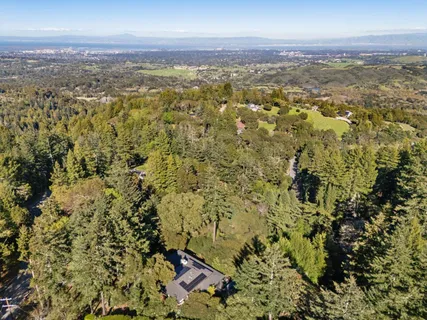 $3,995,000 | 80 Skywood Way, Woodside, CA 94062