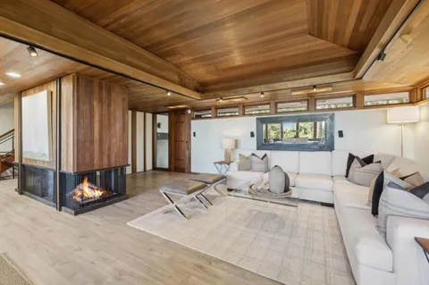 $3,995,000 | 80 Skywood Way, Woodside, CA 94062