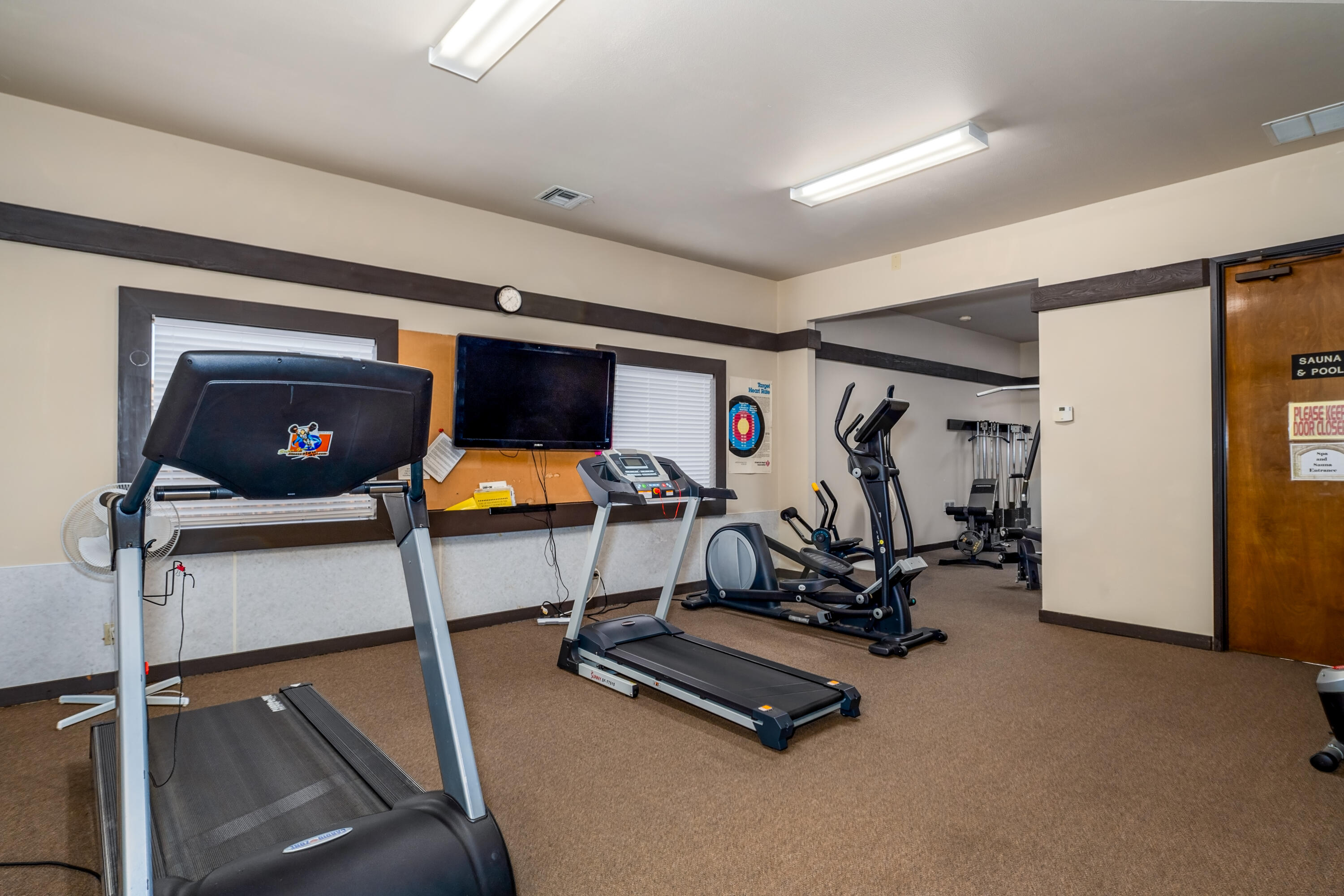 555 Freeman Road, Unit 242 Central Point, OR 97502 - Photo 22 of 26 Exercise Room