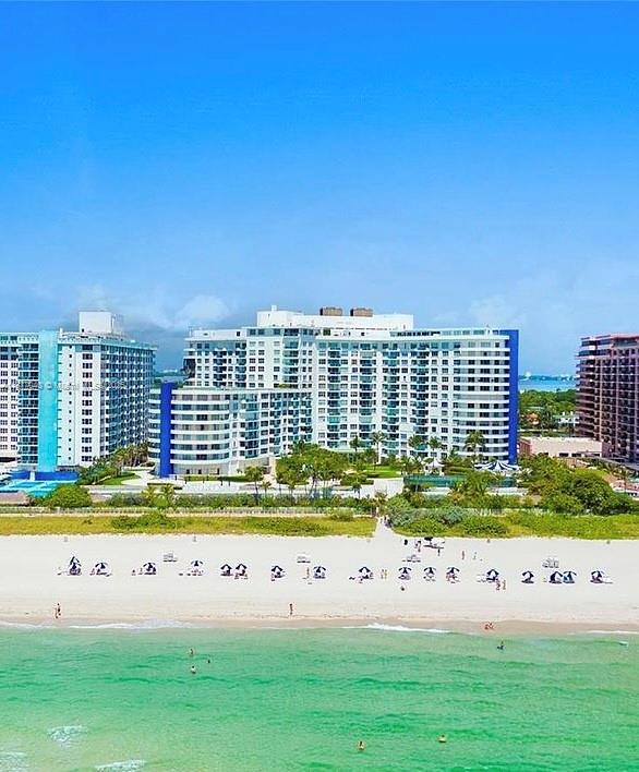 5161 Collins Avenue, Unit 511 Miami Beach, FL 33140 - Photo 27 of 29 a view of a building