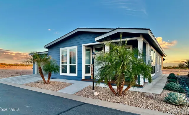 $229,000 | 3301 South Goldfield Road, Unit 6049, Apache Junction, AZ 85119