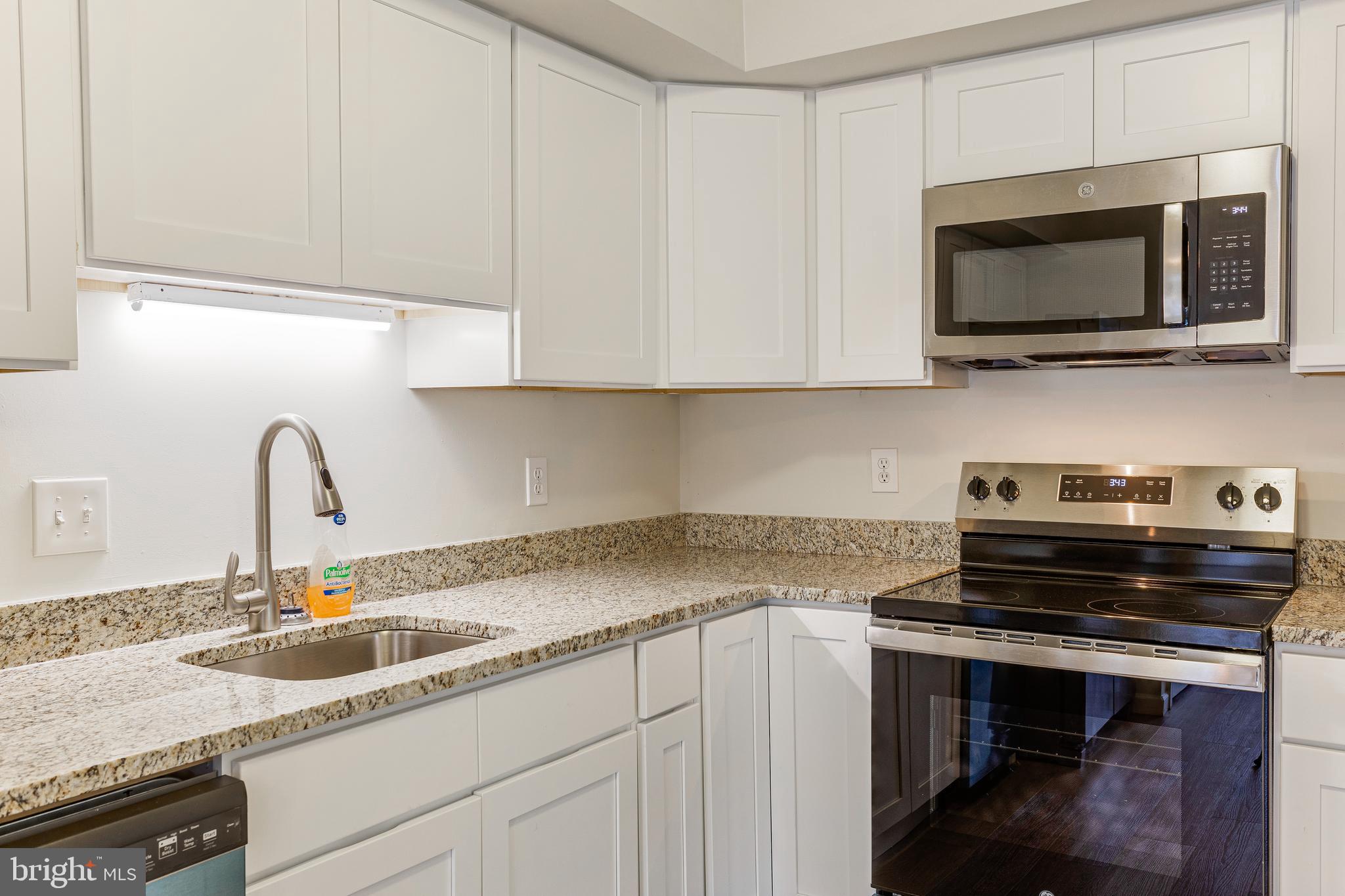 605 Middleton Place Eagleville, PA 19403 - Photo 13 of 29