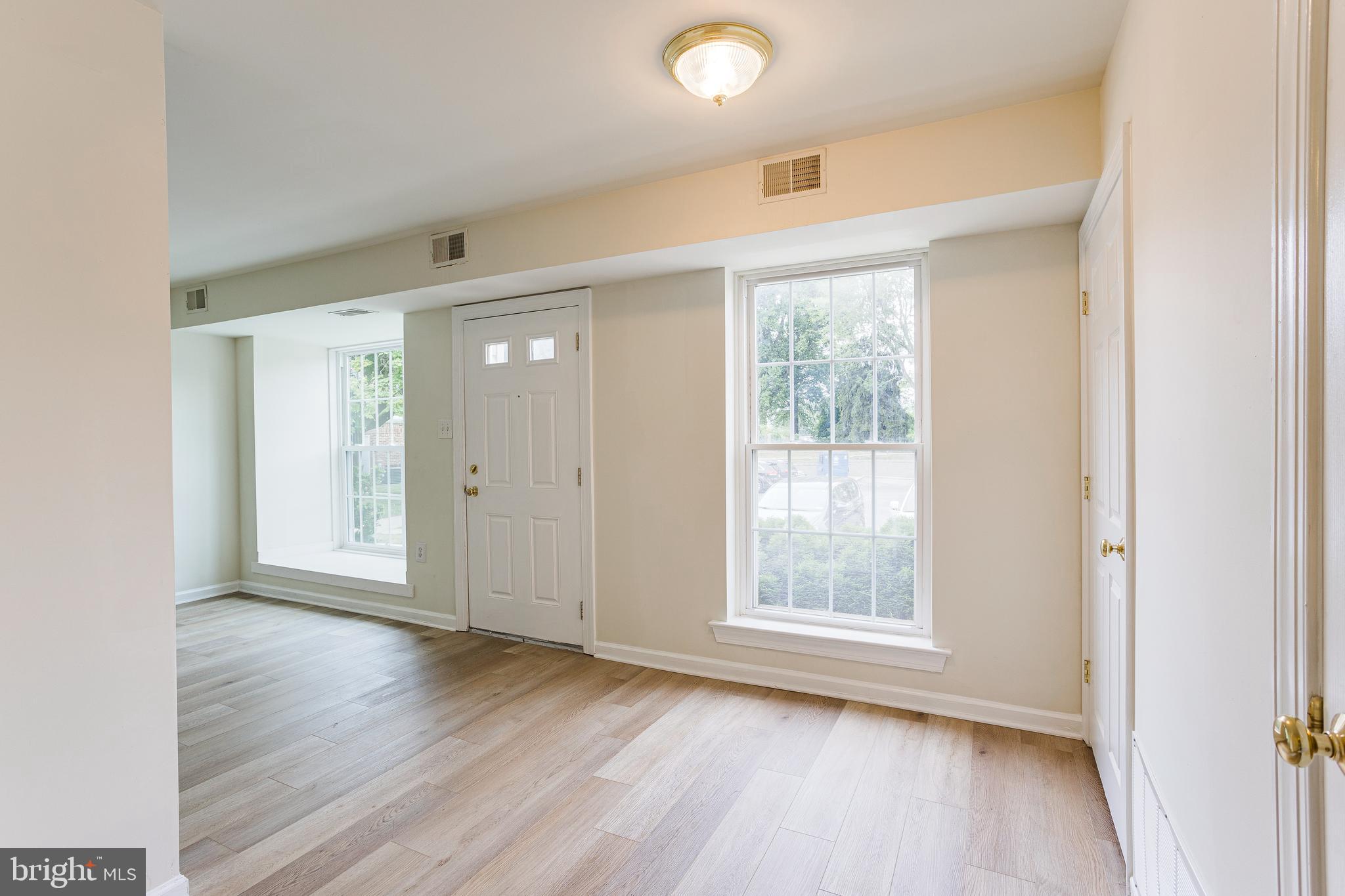 605 Middleton Place Eagleville, PA 19403 - Photo 9 of 29
