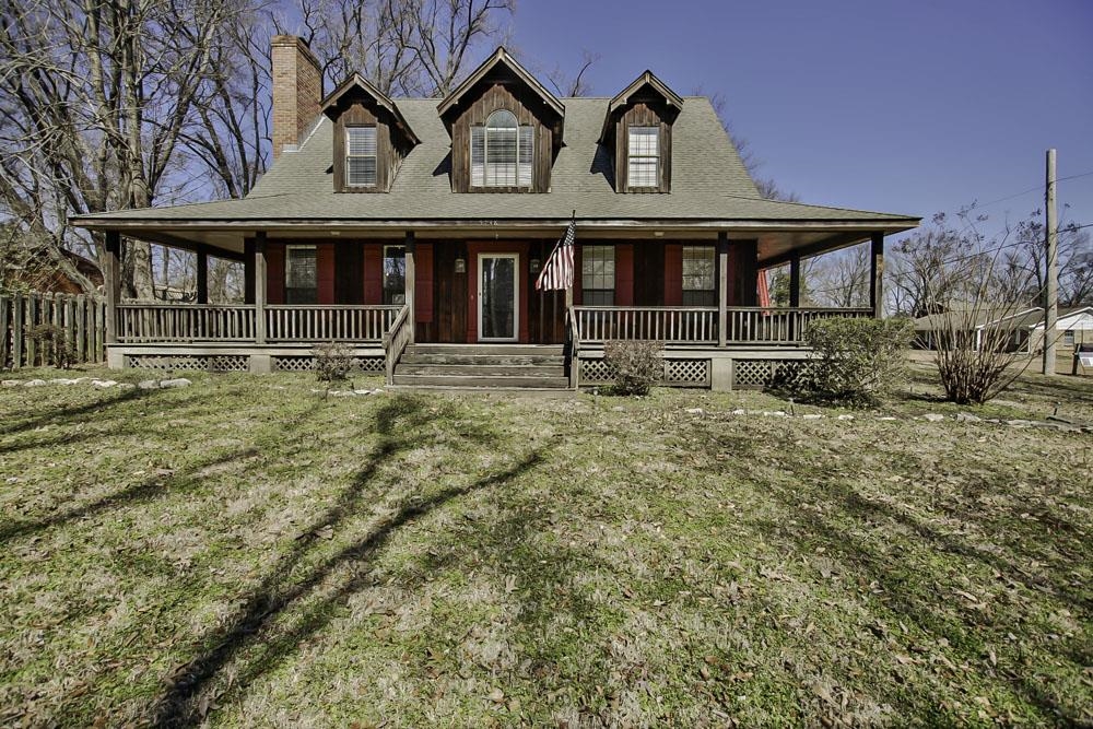 5748 Spring Lake Road Memphis, TN 38135 - Photo 1 of 27