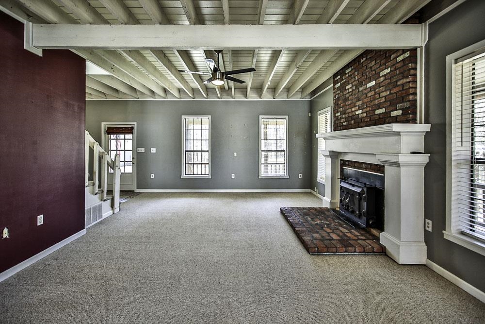 5748 Spring Lake Road Memphis, TN 38135 - Photo 6 of 27