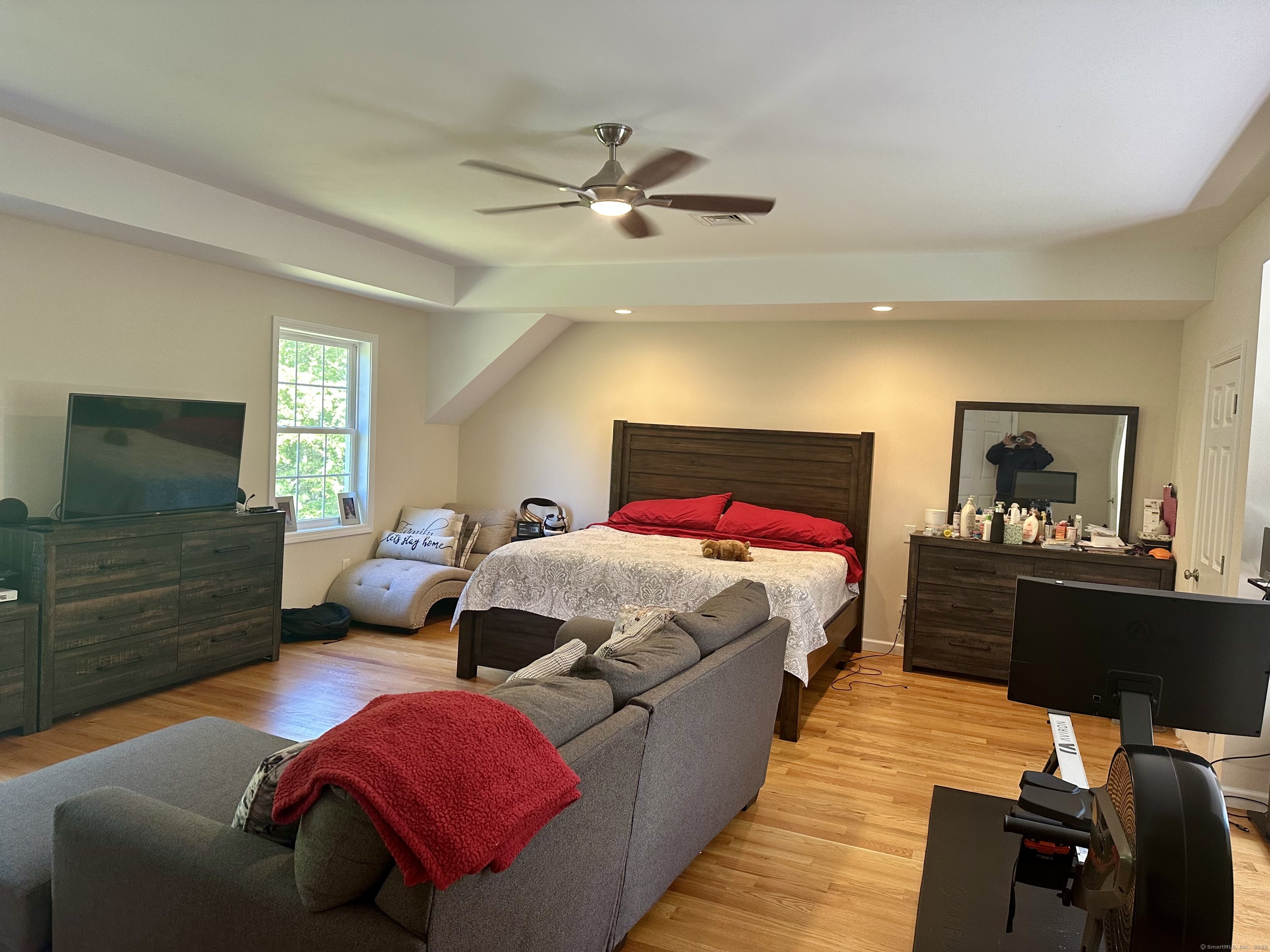 102 Pheasant Lane Granby, CT 06060 - Photo 25 of 33 a bed room with two bed and a night stand