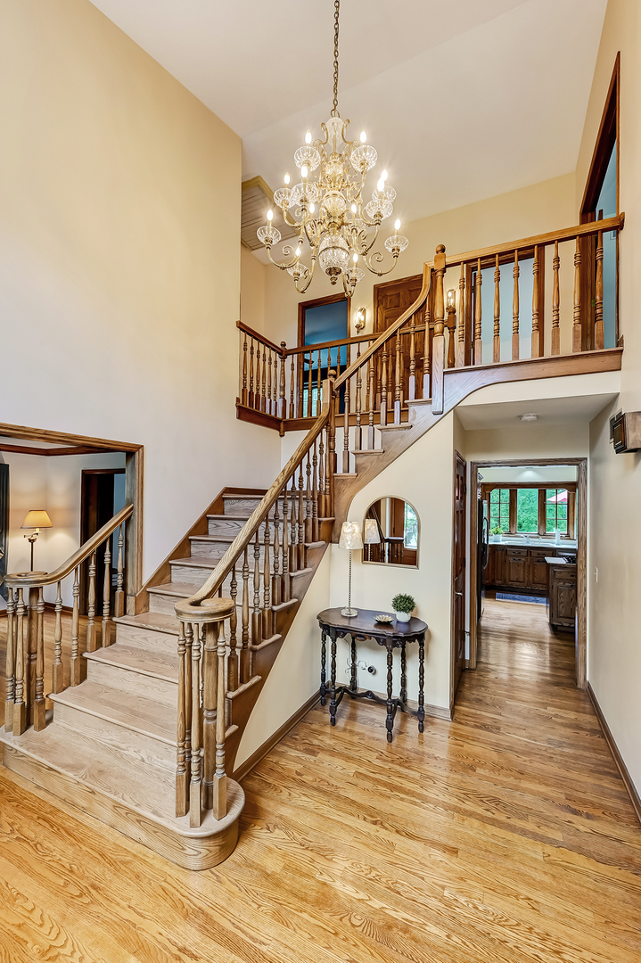 8701 Lake Ridge Drive Darien, IL 60561 - Photo 15 of 35