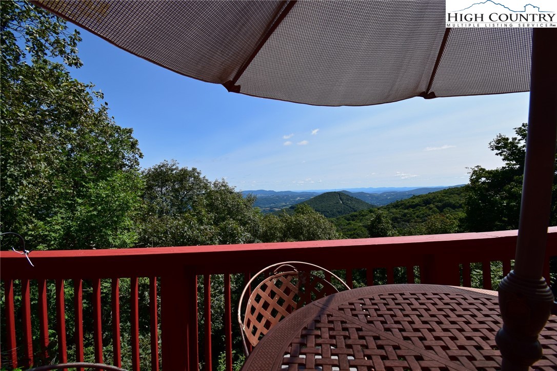 199 Eagle Roost Run Boone, NC 28607 - Photo 10 of 50