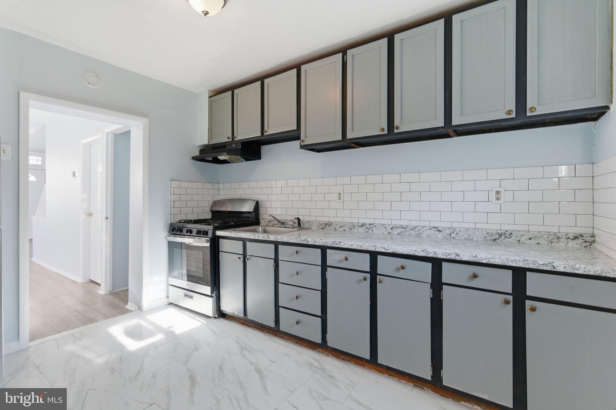 2236 West Firth Street Philadelphia, PA 19132 - Photo 3 of 13