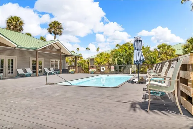 a view of a house with entertaining space