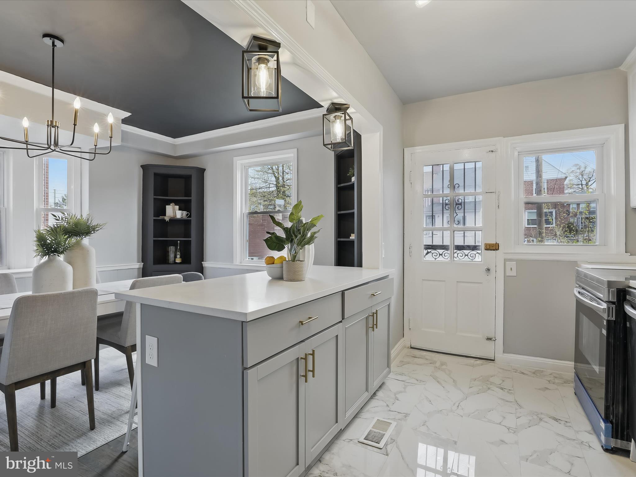 1317 Pentwood Road Baltimore, MD 21239 - Photo 11 of 39 Kitchen and Dining Area