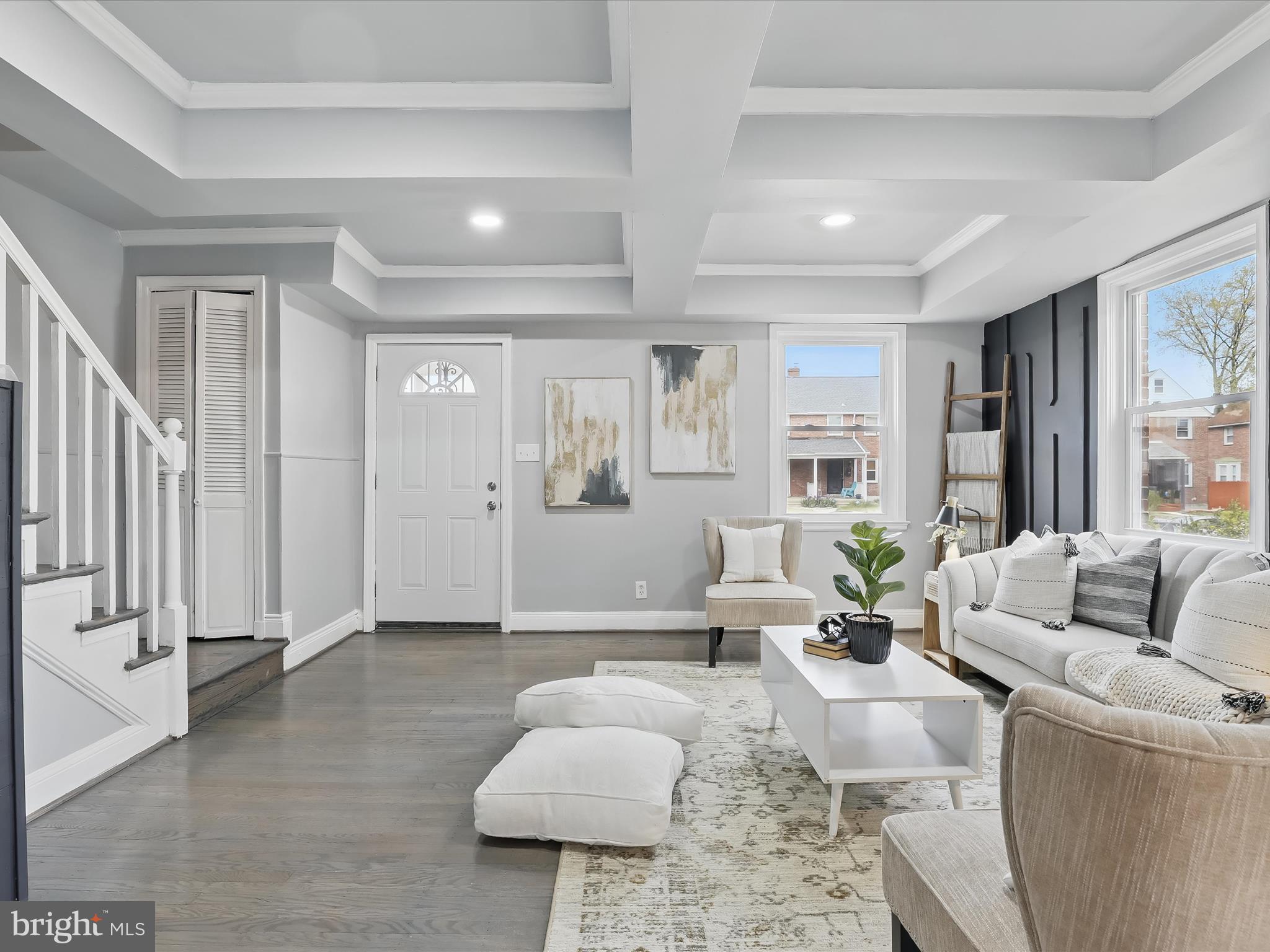 1317 Pentwood Road Baltimore, MD 21239 - Photo 3 of 39 Living Room