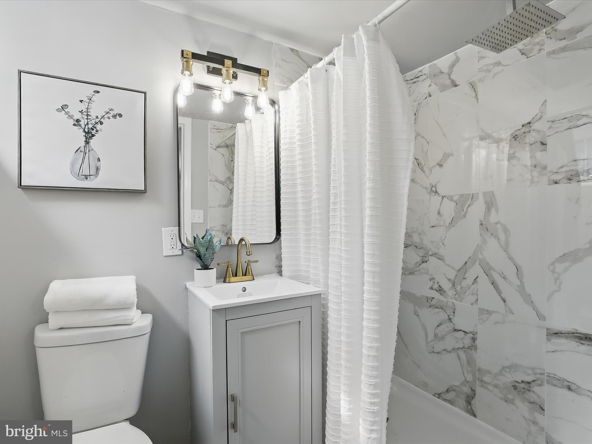 1317 Pentwood Road Baltimore, MD 21239 - Photo 33 of 39 Lower Level Bath