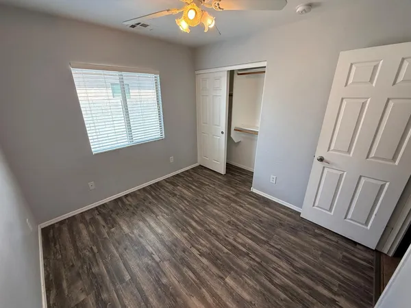 $1,895 | 1135 South 165th Drive, Goodyear, AZ 85338