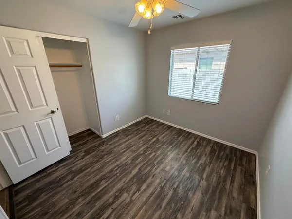 $1,895 | 1135 South 165th Drive, Goodyear, AZ 85338
