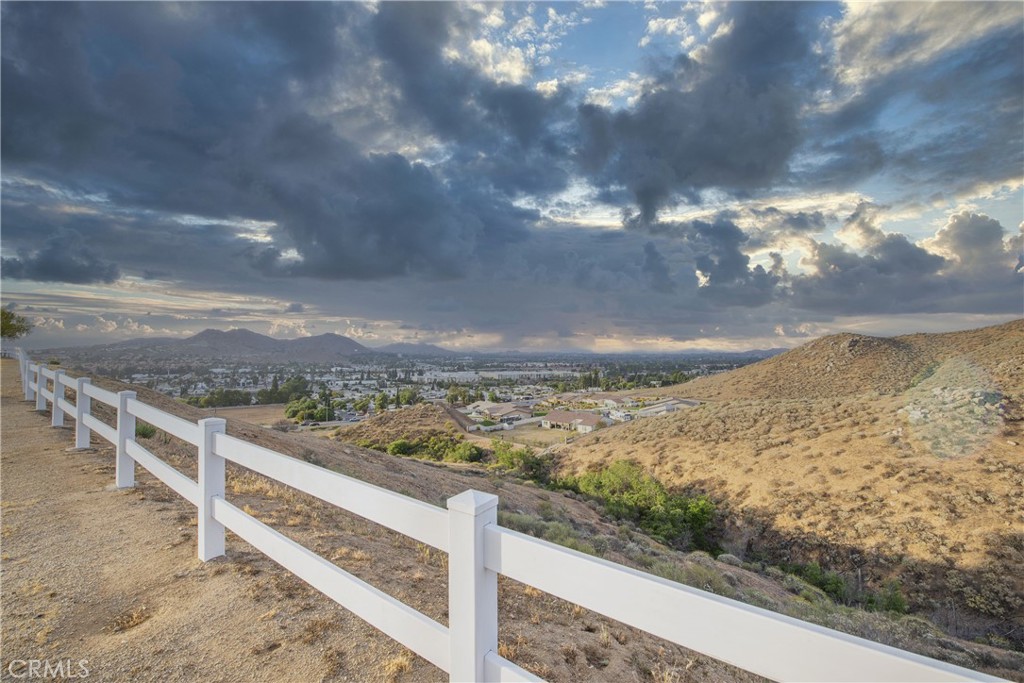 16163 Setting Sun Circle Riverside, CA 92503 - Photo 36 of 36 a view of an ocean