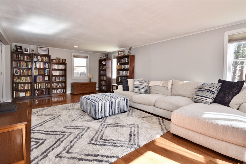 175 Cromesett Road Wareham, MA 02571 - Photo 12 of 26