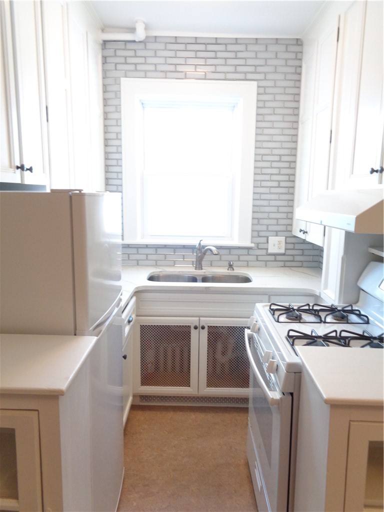 164 Pine Street, Unit 101 Corning, NY 14830 - Photo 5 of 11 Kitchen