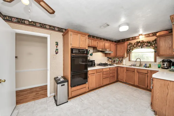 $165,000 | 1806 San Jacinto Drive, Pasadena, TX 77502