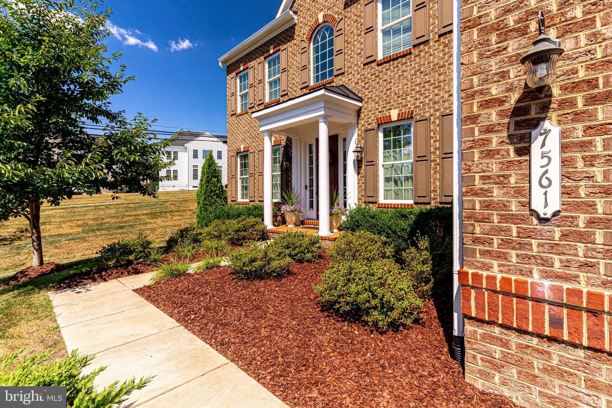 7561 Glen Pointe Court Springfield, VA 22153 - Photo 13 of 67 Professionally Landscaped Yard
