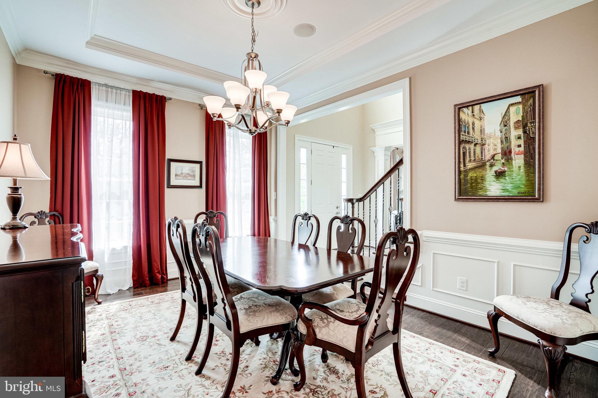 7561 Glen Pointe Court Springfield, VA 22153 - Photo 36 of 67 Dine In Elegance