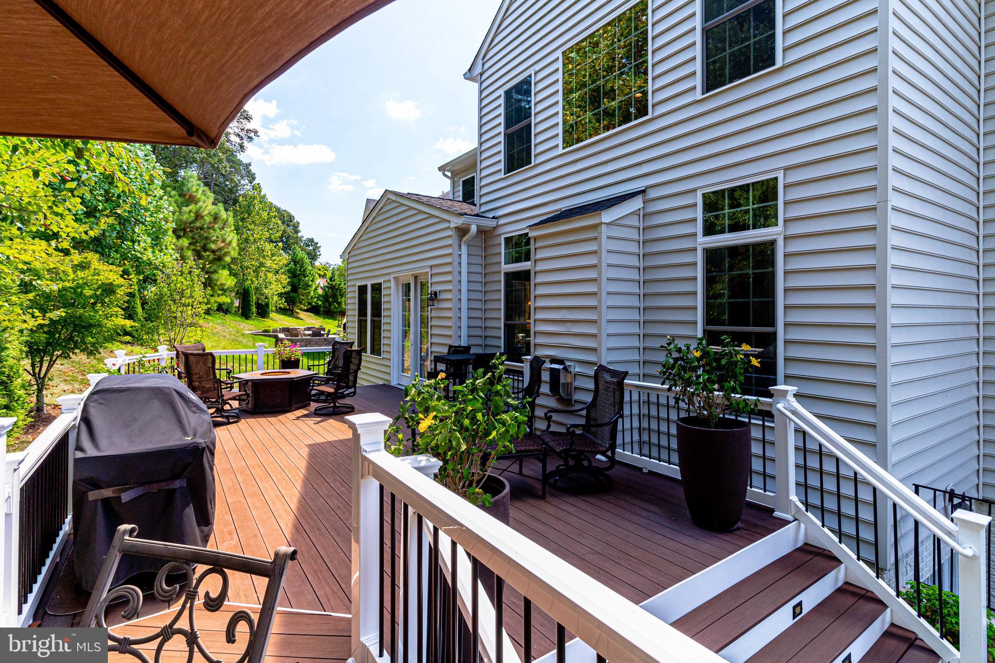 7561 Glen Pointe Court Springfield, VA 22153 - Photo 8 of 67 Lovely Outdoor Space