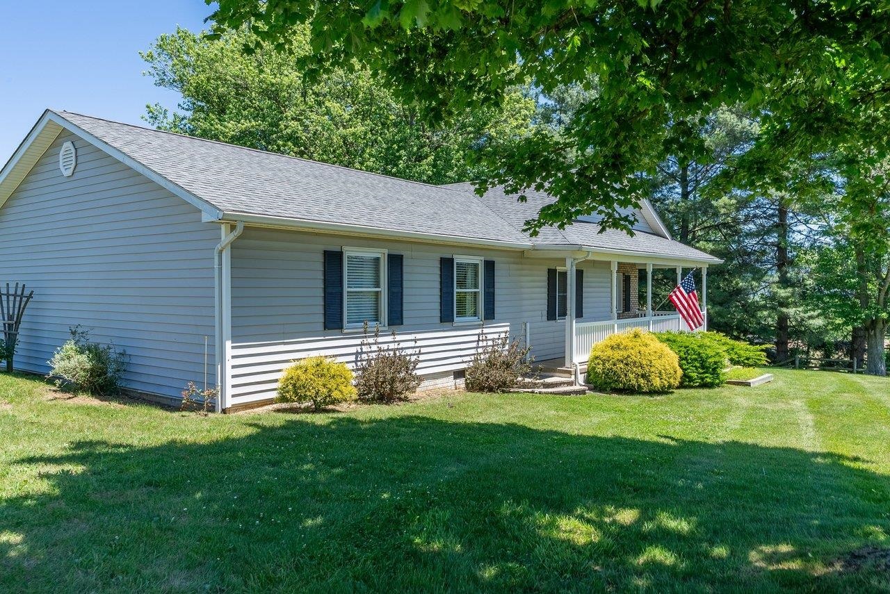 1928 Bethel Church Road Elkton, VA 22827 - Photo 2 of 60