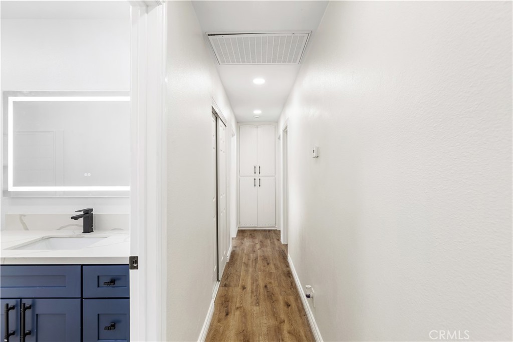 19215 Hupa Road Apple Valley, CA 92307 - Photo 17 of 58