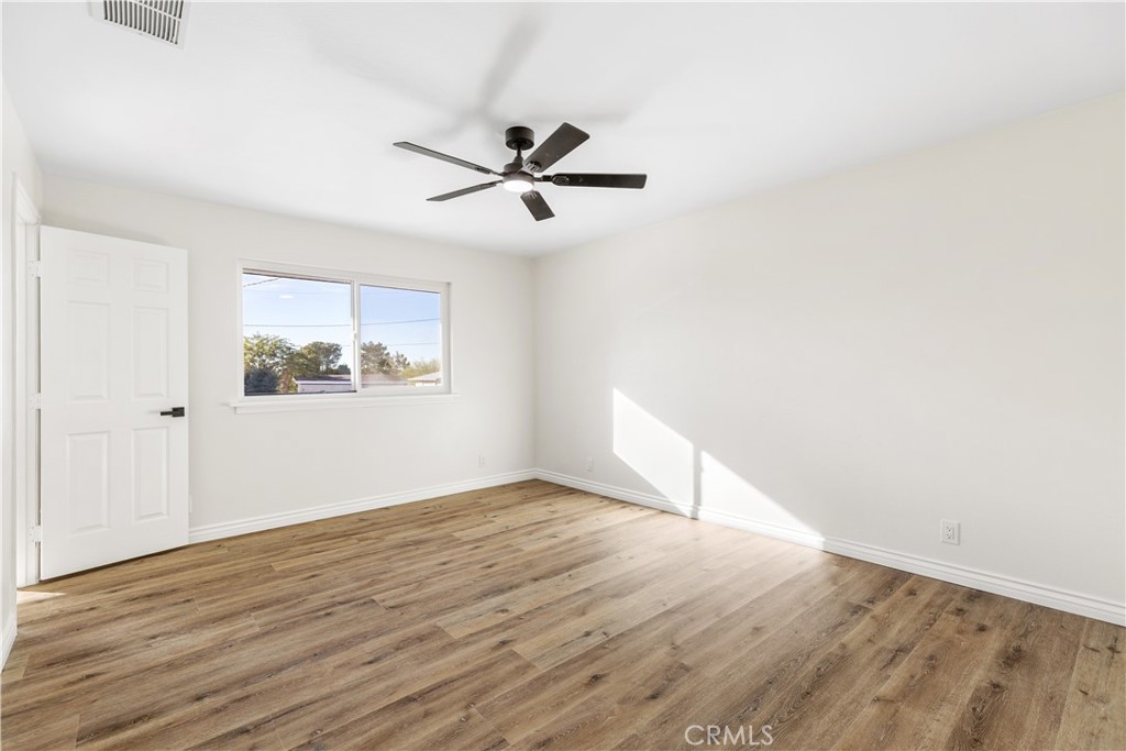 19215 Hupa Road Apple Valley, CA 92307 - Photo 20 of 58