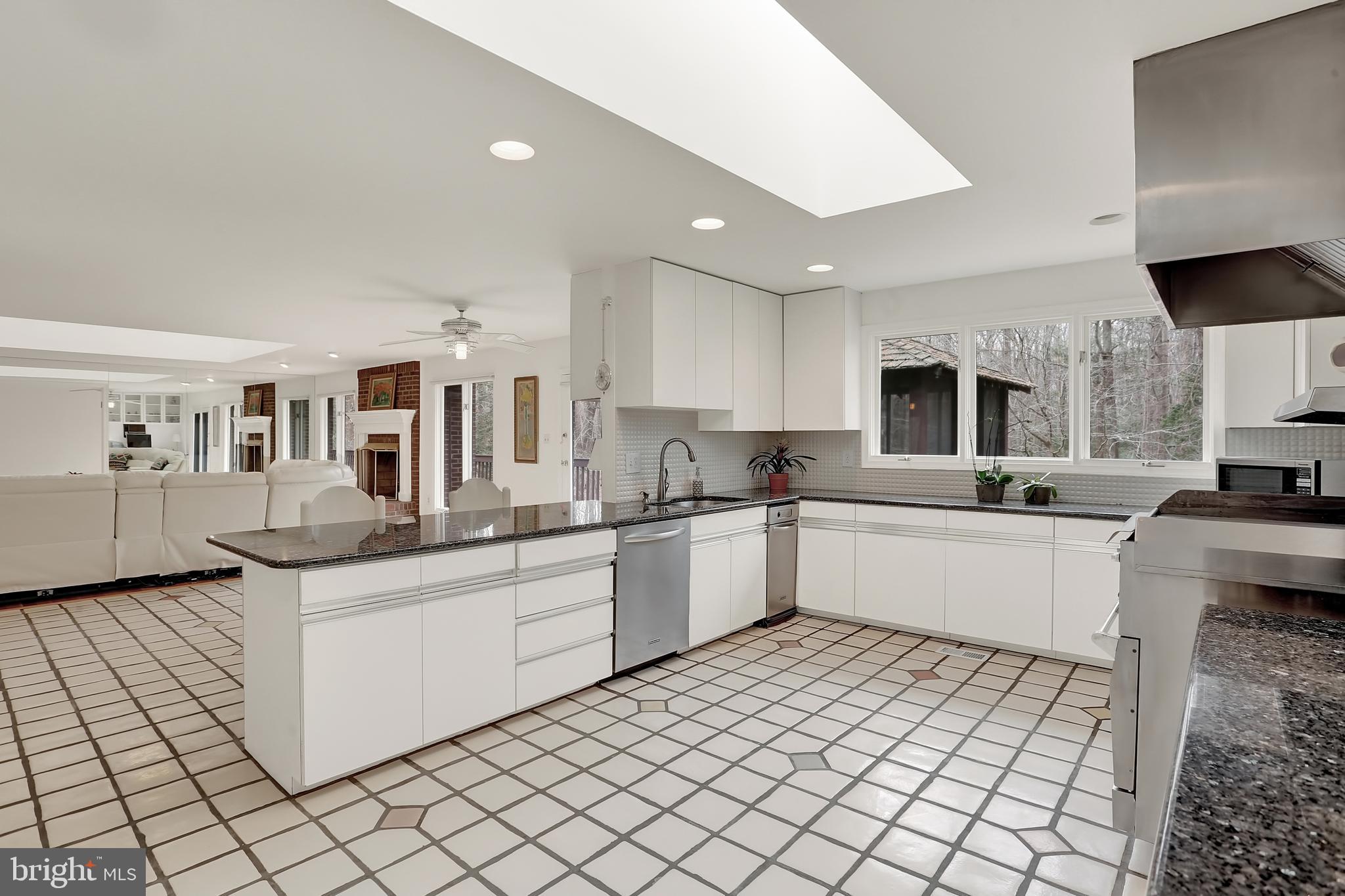 11836 Harley Road Lorton, VA 22079 - Photo 29 of 46 Gallery Image 29