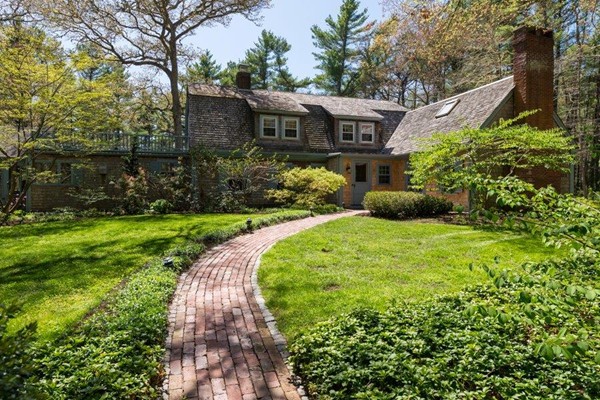 568 Point Road Marion, MA 02738 - Photo 1 of 16