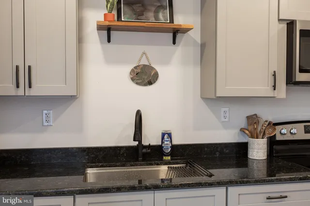 $359,900 | 257 South Ann Street, Lancaster, PA 17602