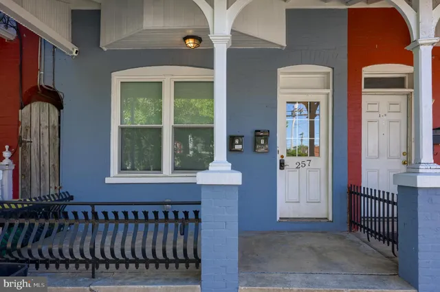 $359,900 | 257 South Ann Street, Lancaster, PA 17602
