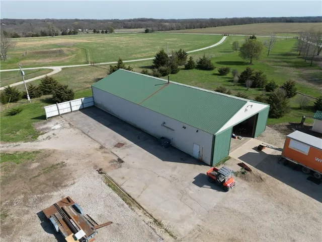 $258,000 | 2533 Arkansas Terrace, Quenemo, KS 66528