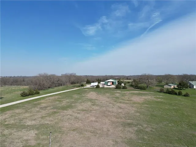 $258,000 | 2533 Arkansas Terrace, Quenemo, KS 66528