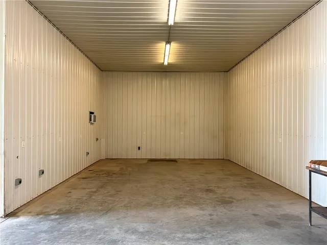 $258,000 | 2533 Arkansas Terrace, Quenemo, KS 66528