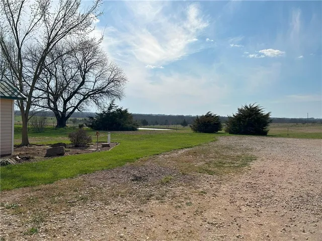 $258,000 | 2533 Arkansas Terrace, Quenemo, KS 66528
