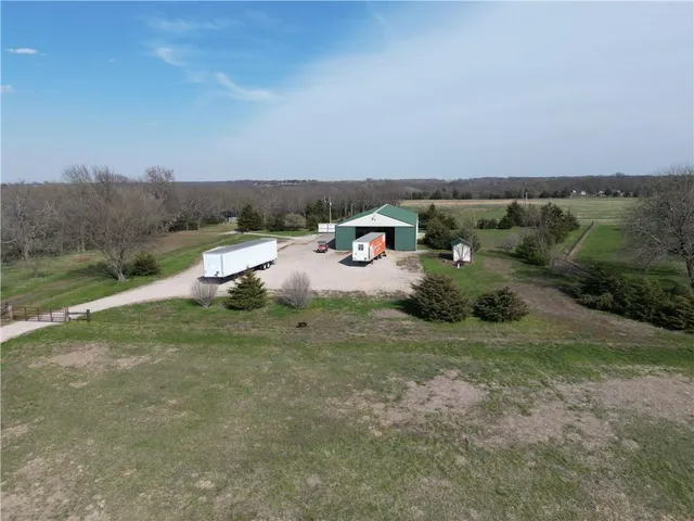 $258,000 | 2533 Arkansas Terrace, Quenemo, KS 66528